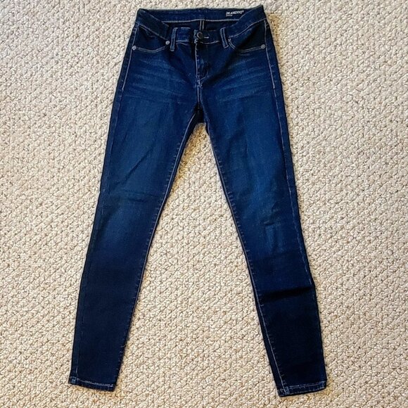 SOLD! BLANK NYC Skinny Jeans SprayOn 2/26 - Picture 1 of 9